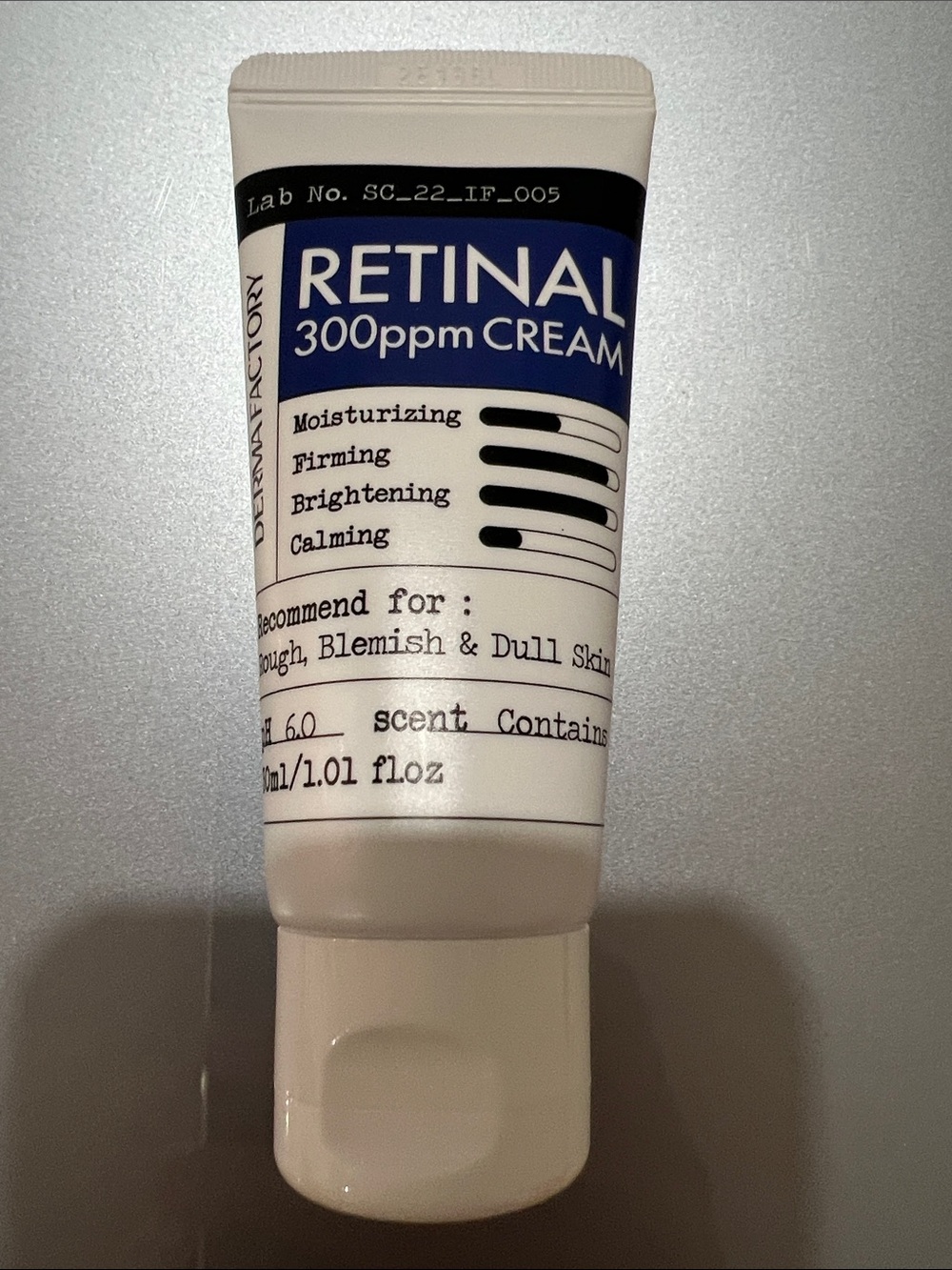 RETINAL 300ppm Cream Moisturizing & Brightening Serum - White